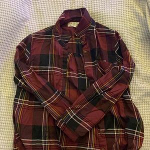 cute flannel!! size L